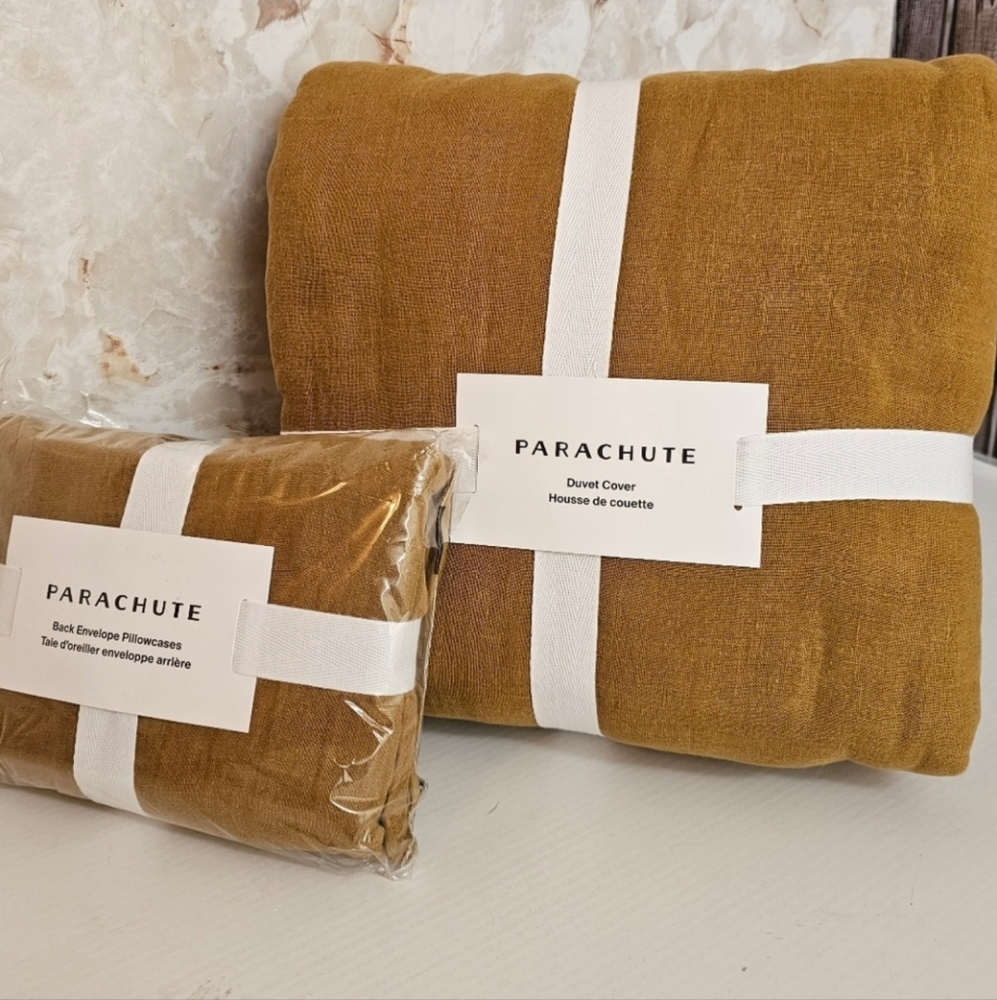 **Parachute 100% Linen King Duvet Cover & King Pillowcases Ochre